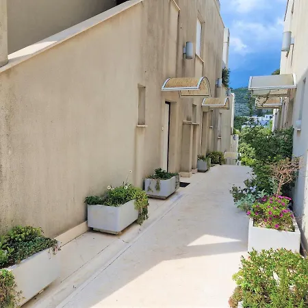 Ana - Apartment *